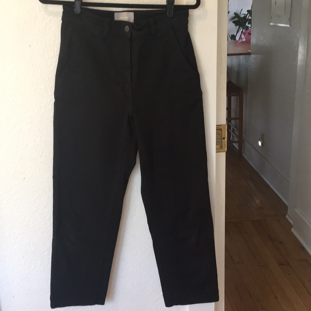 Everlane black straight leg crops 4